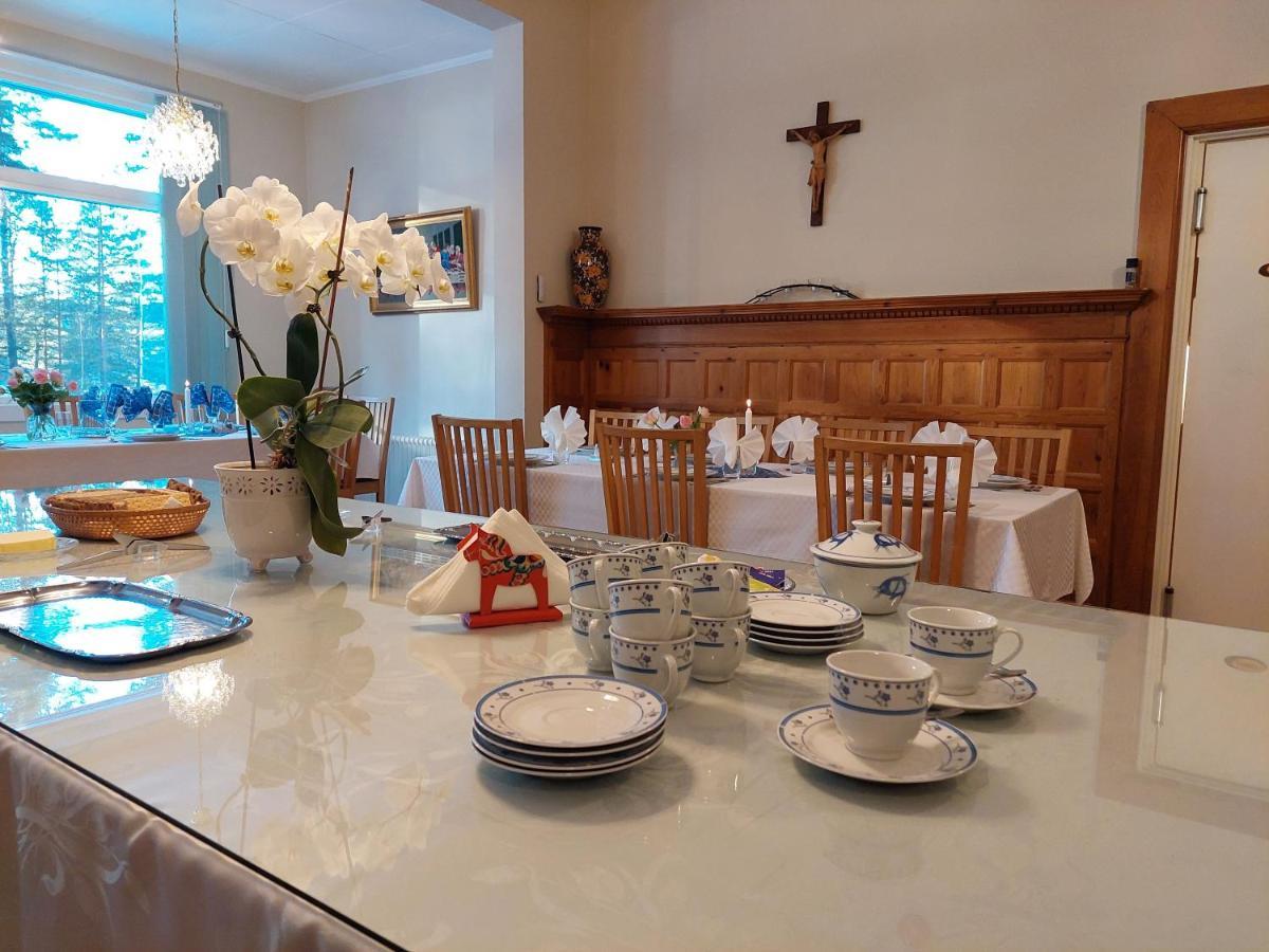Birgittagarden - Gaesthem - Birgittasystrarna Bed & Breakfast Falun Dış mekan fotoğraf